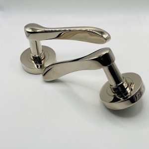 Lever On Rose- Designer Range -118Mm - 50Mm Rose